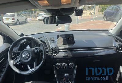 2020' Mazda 2 מאזדה photo #3