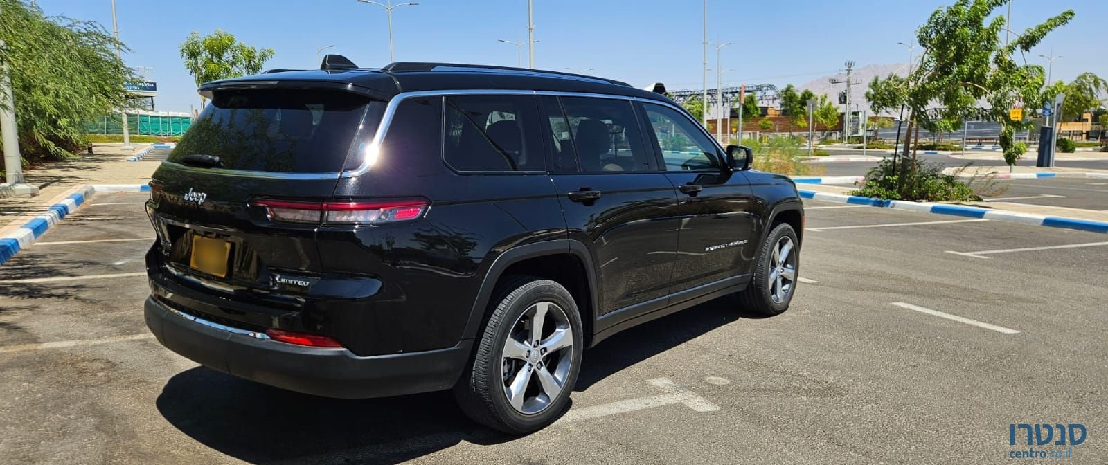 2022' Jeep Grand Cherokee ג'יפ  גרנד צ'ירוקי photo #4