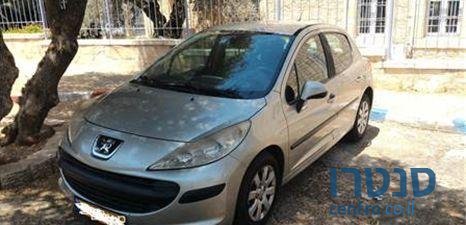 2008' Peugeot 207 פיג'ו photo #3