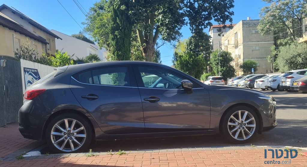 2017' Mazda 3 מאזדה photo #5