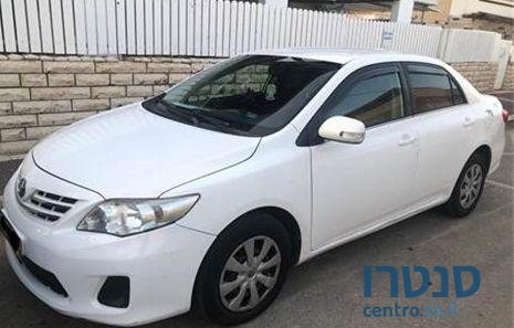 2010' Toyota Corolla טויוטה קורולה photo #3