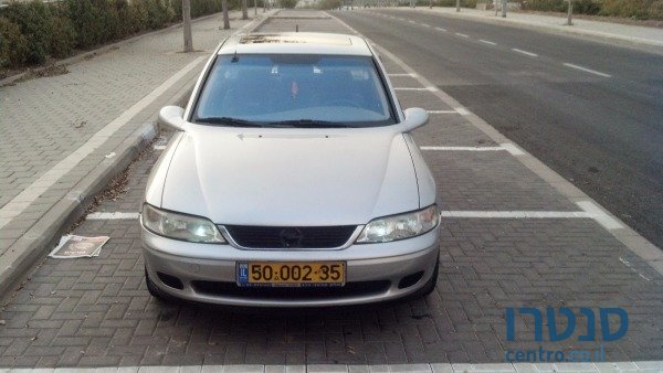 2001' Opel Vectra photo #2