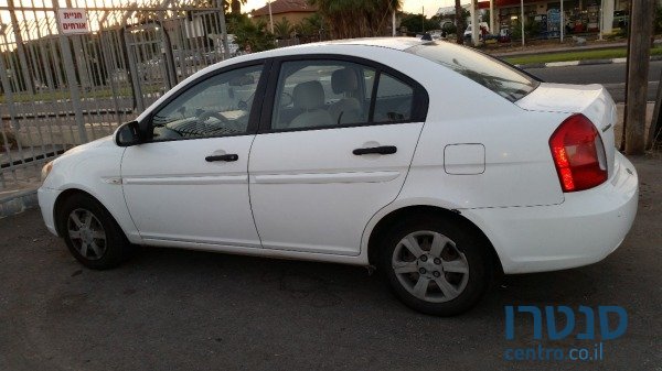 2007' Hyundai Accent photo #3