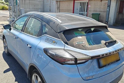 2023' Geely Geometry C ג׳ילי