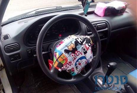 1998' Daihatsu Charade photo #1