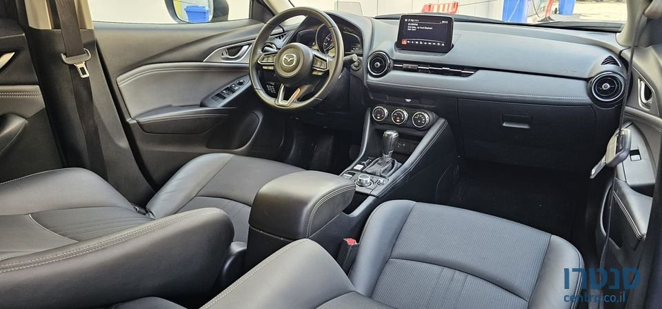 2022' Mazda CX-3 photo #5