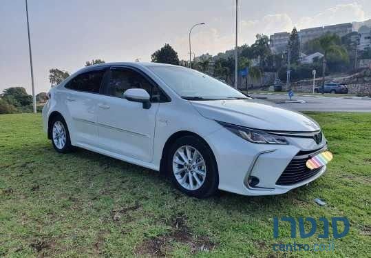 2019' Toyota Corolla טויוטה קורולה photo #1