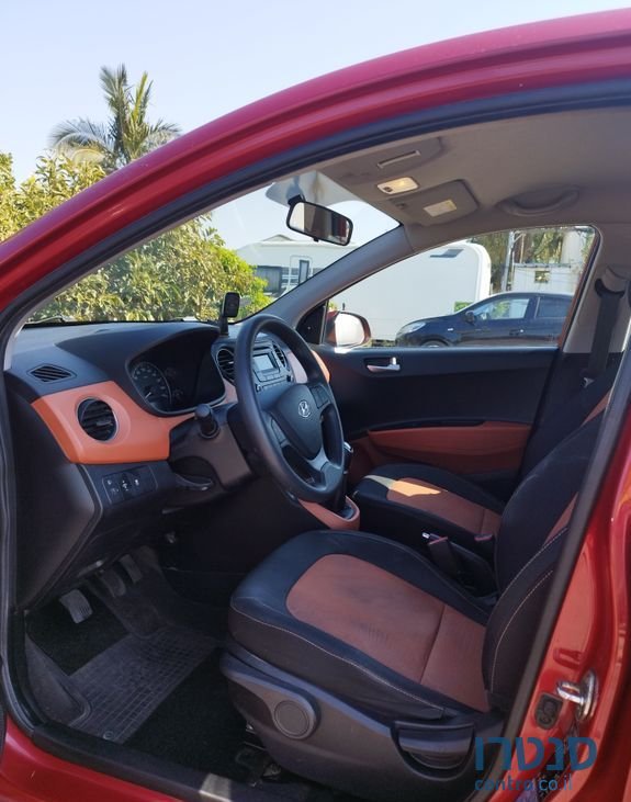 2015' Hyundai i10 יונדאי photo #6