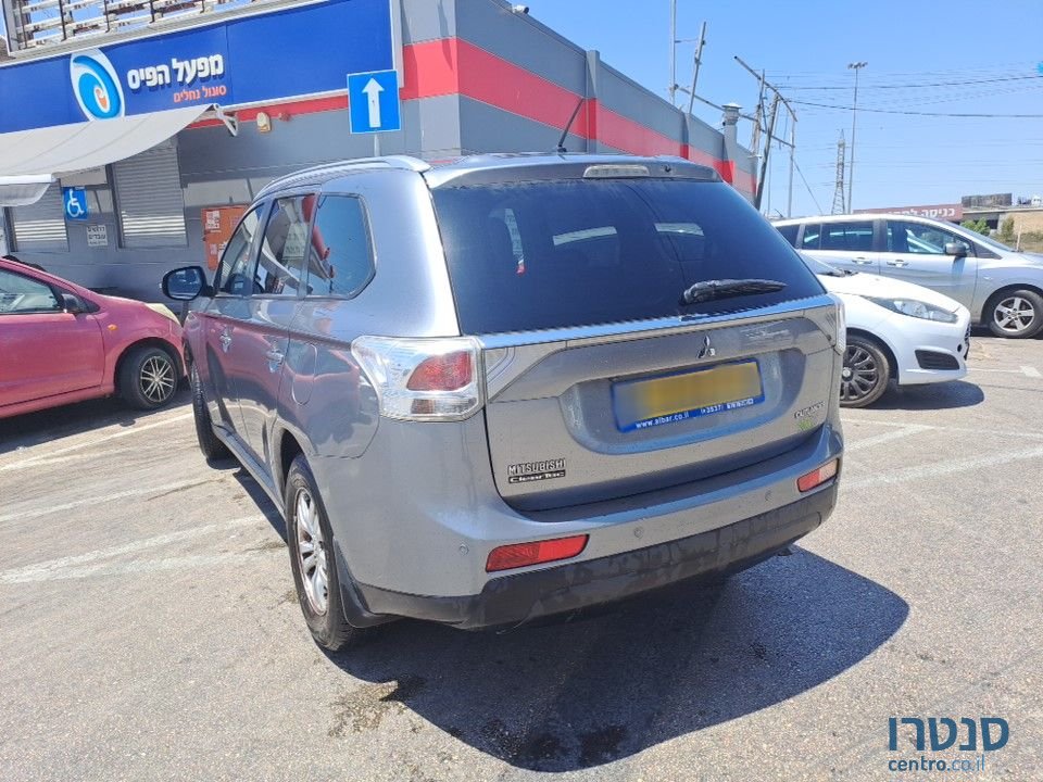 2014' Mitsubishi Outlander מיצובישי אאוטלנדר photo #1