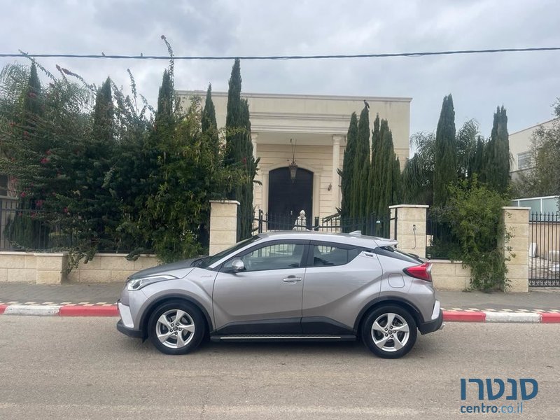 2017' Toyota C-Hr טויוטה photo #6