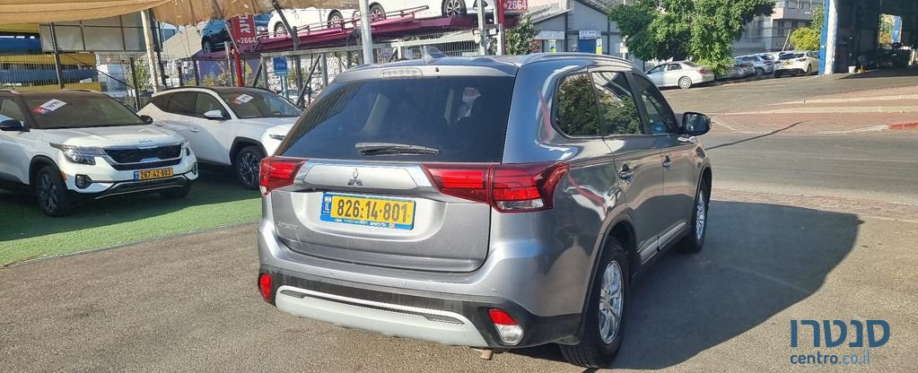 2019' Mitsubishi Outlander מיצובישי אאוטלנדר photo #4