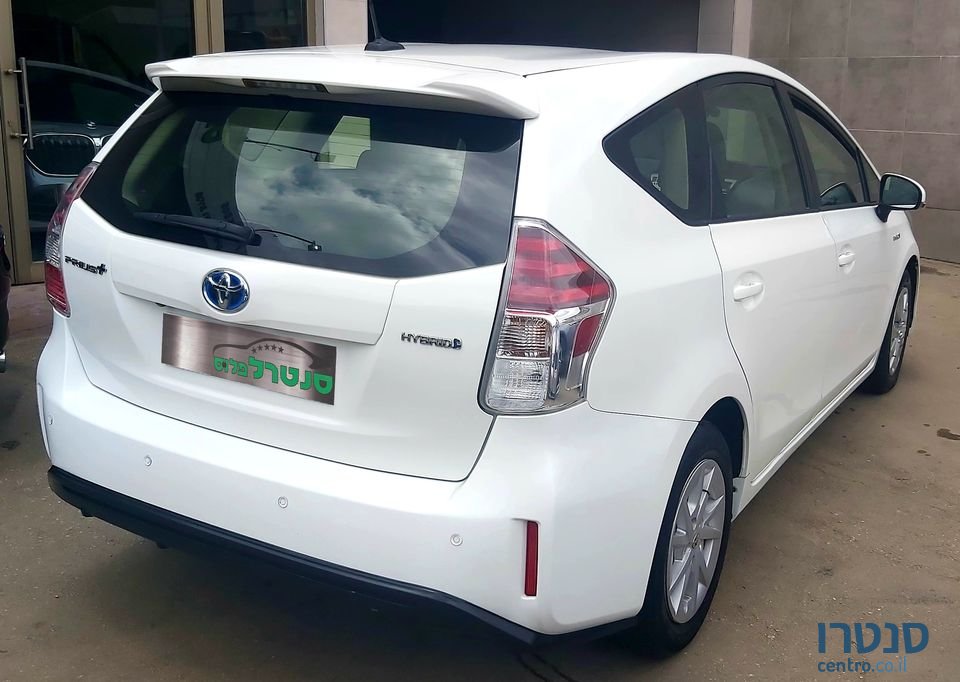 2019' Toyota Prius photo #3