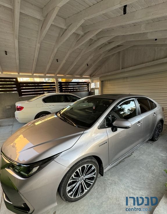 2022' Toyota Corolla טויוטה קורולה photo #2