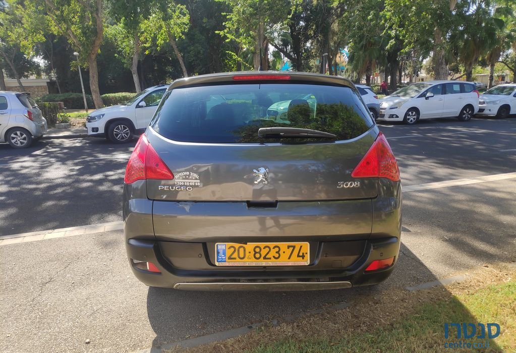 2011' Peugeot 3008 פיג'ו photo #4