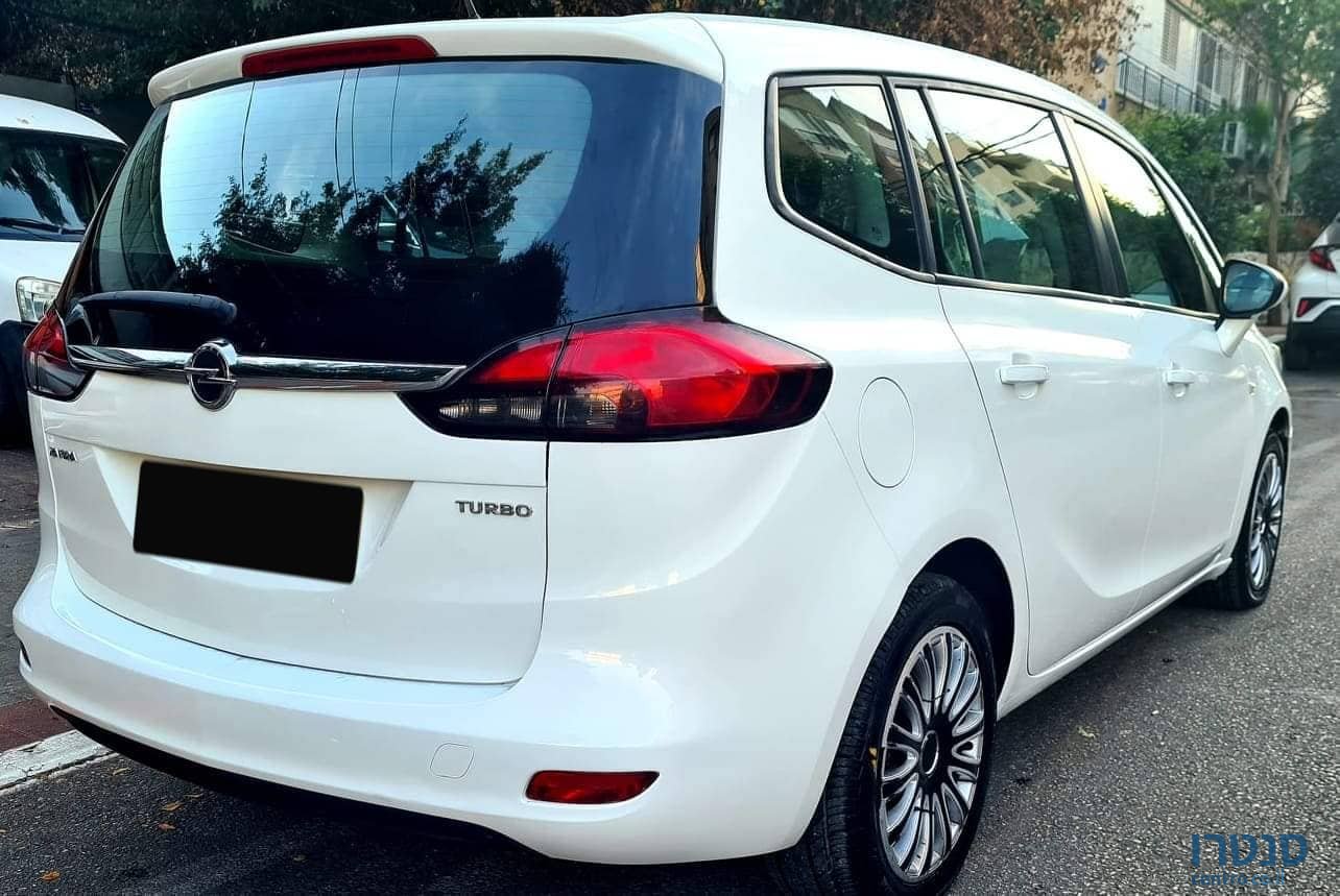 2019' Opel Zafira photo #3