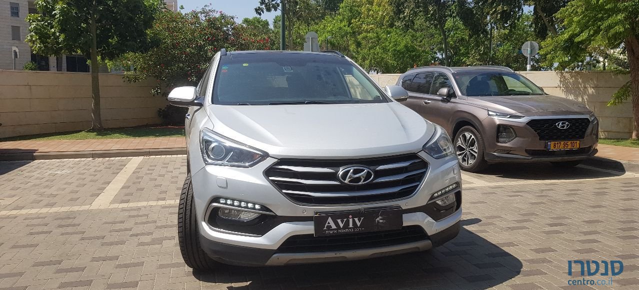 2017' Hyundai Santa Fe יונדאי סנטה פה photo #5