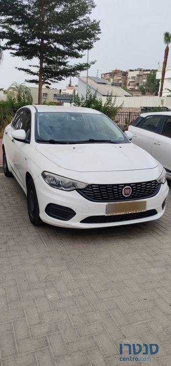 2017' Fiat Tipo פיאט טיפו photo #1