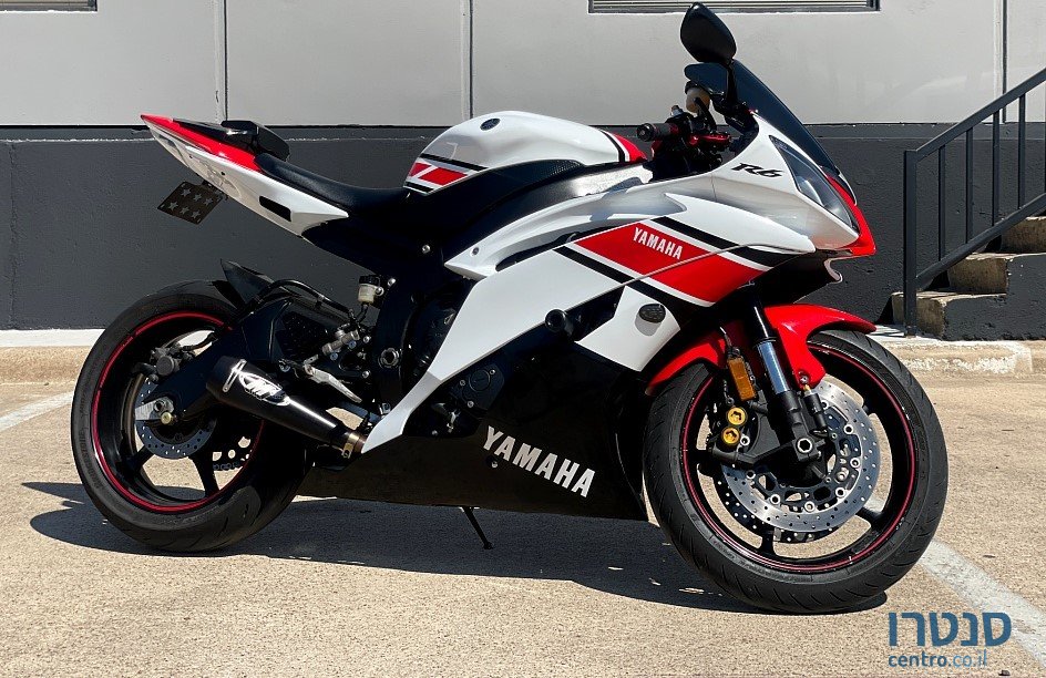 2012' Yamaha YZF R6 photo #1