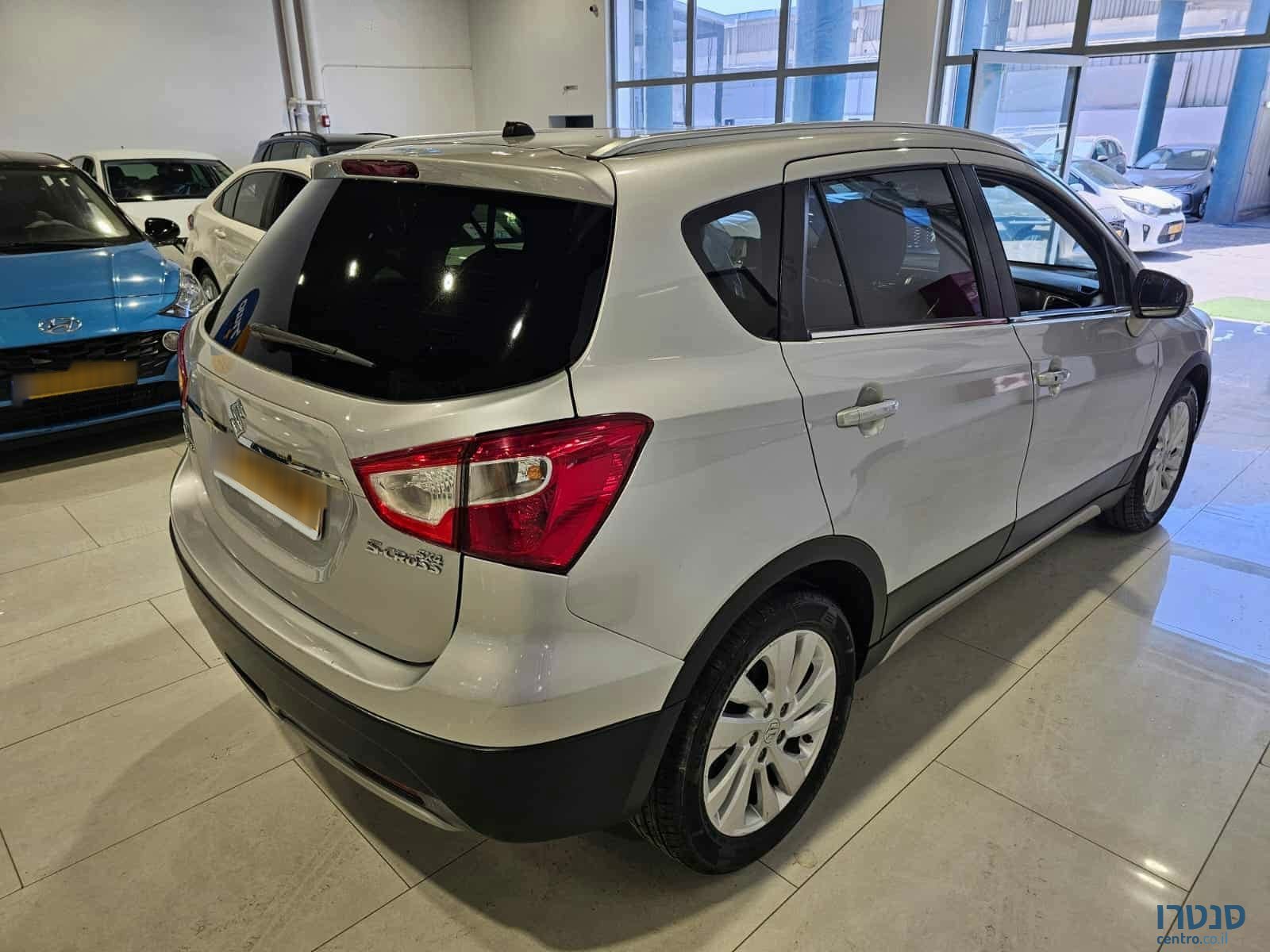 2021' Suzuki SX4 S-Cross photo #3