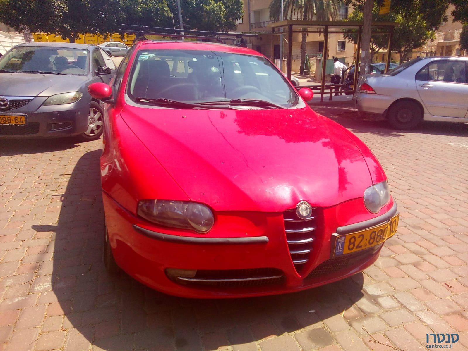 2002' Alfa Romeo 147 photo #2