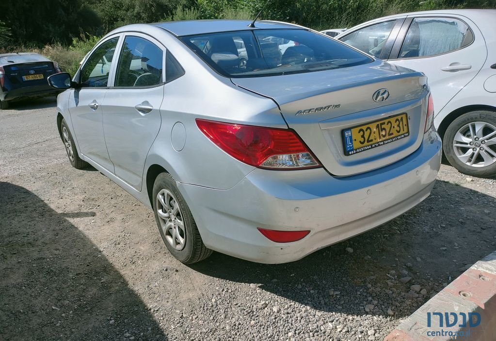 2014' Hyundai i25 יונדאי photo #6