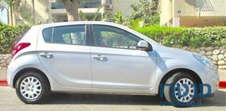 2010' Hyundai i20 i20 יונדאי photo #4