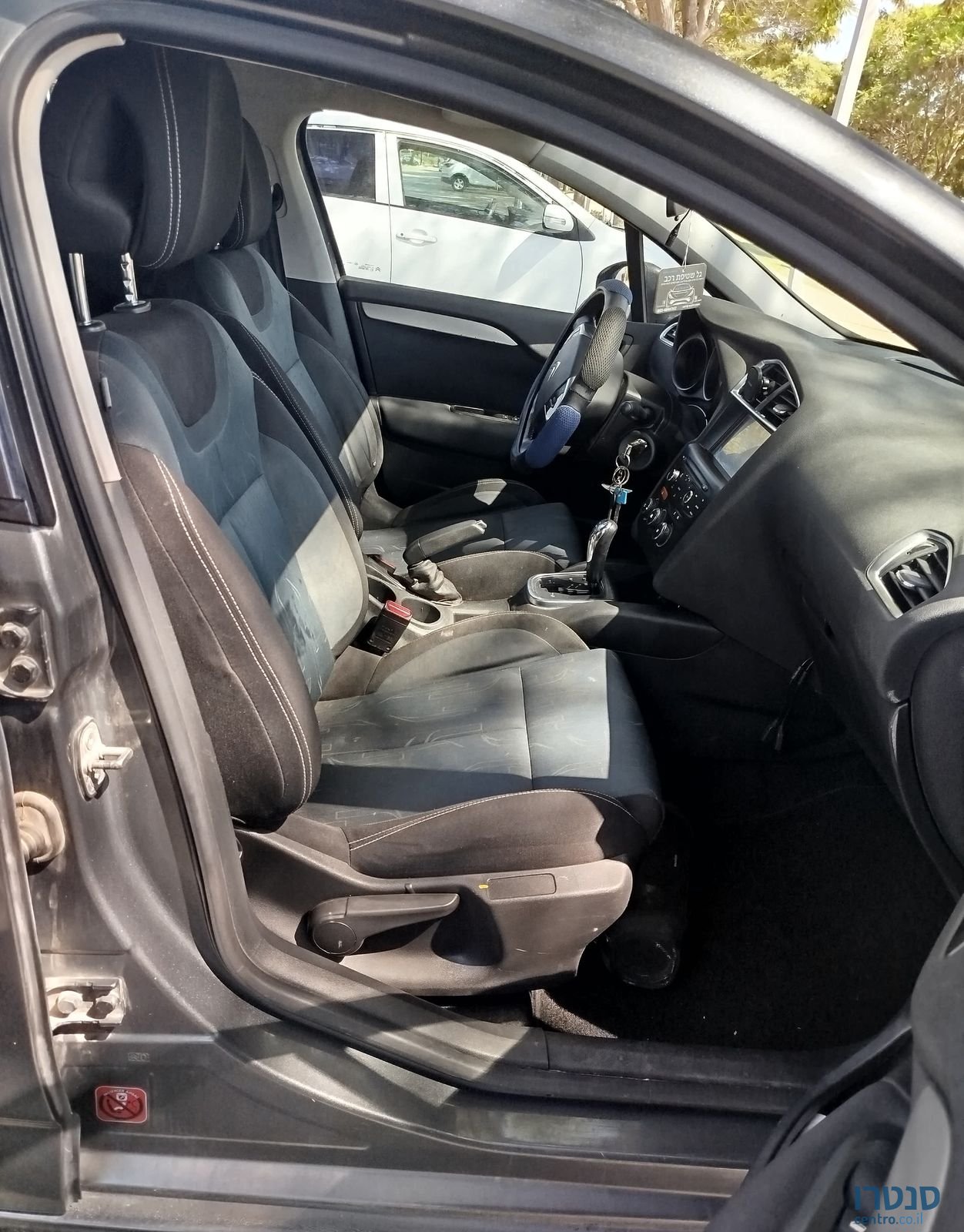 2014' Citroen C4 סיטרואן photo #3