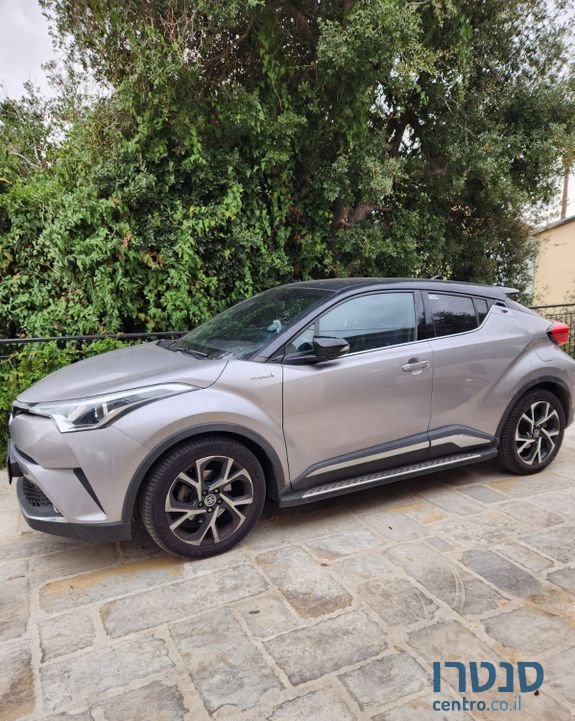 2018' Toyota C-Hr טויוטה photo #3