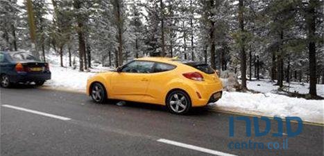 2014' Hyundai Veloster photo #1