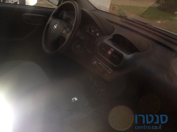 2003' Opel Corsa photo #4