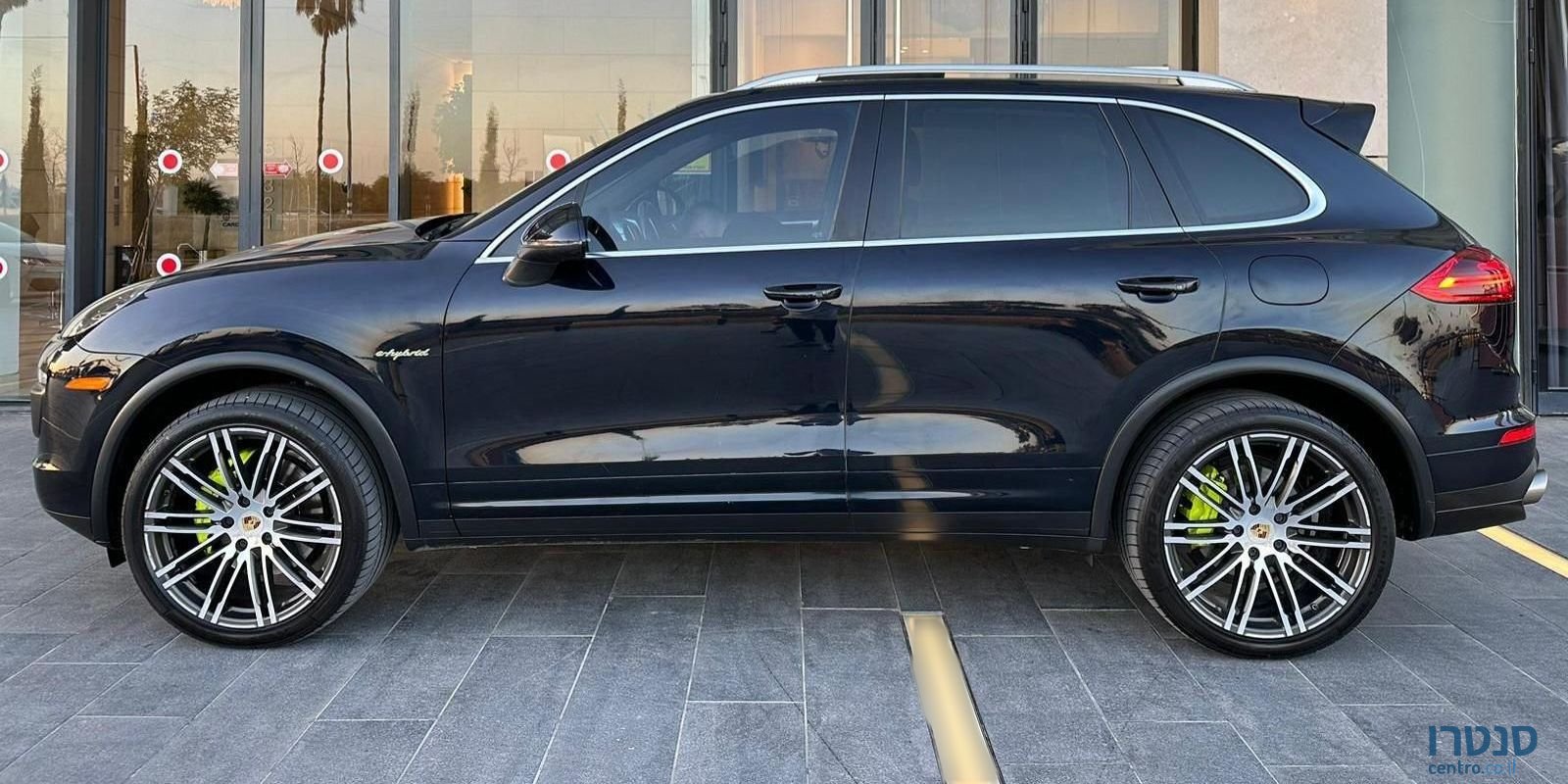 2017' Porsche Cayenne פורשה קאיין photo #2
