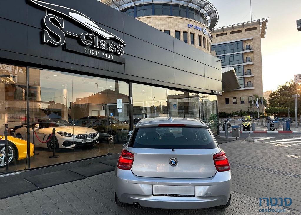 2015' BMW 1 Series ב.מ.וו סדרה 1 photo #4