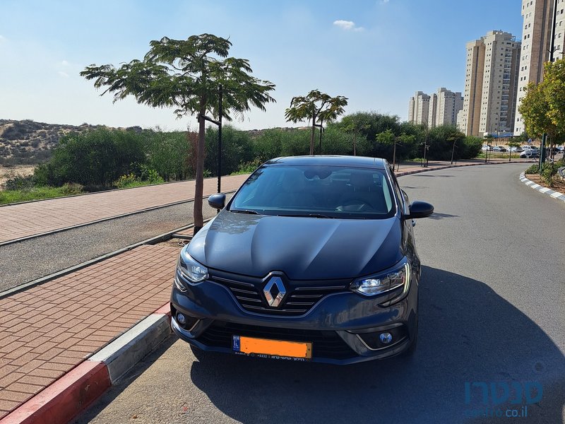 2019' Renault Megane Grand Cupe ECUTIVE photo #2