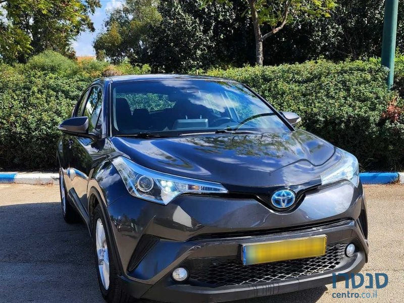 2019' Toyota C-HR טויוטה photo #1