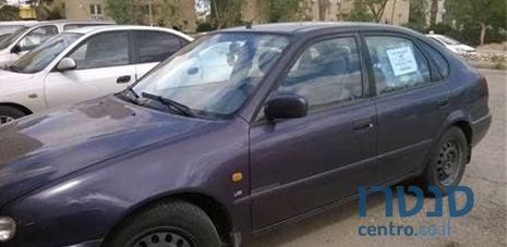 2000' Toyota Corolla סטיישן אוטו' photo #1