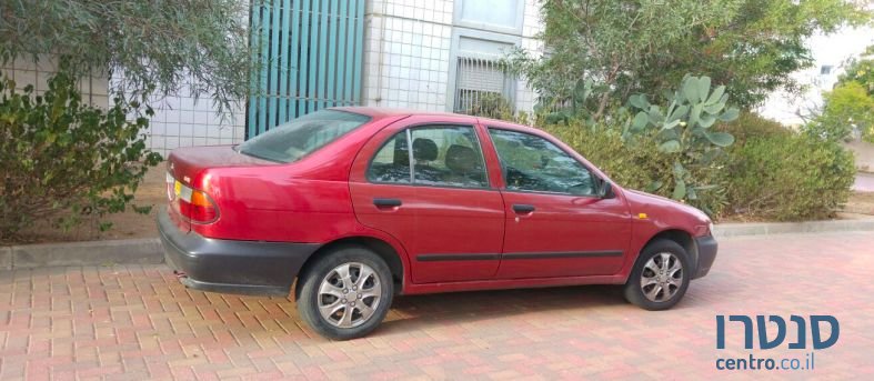 1998' Nissan Almera photo #1