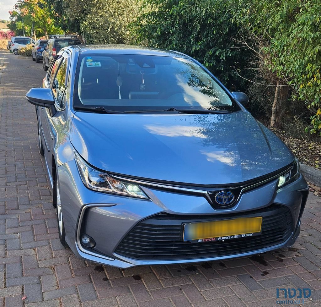 2019' Toyota Corolla טויוטה קורולה photo #2