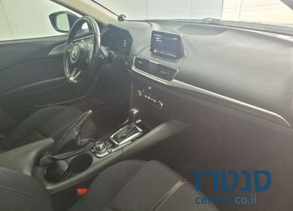 2019' Mazda 3 מאזדה photo #3