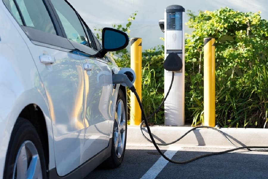 It Turns Out Charging Stations Are Cash Cows For Nearby Businesses