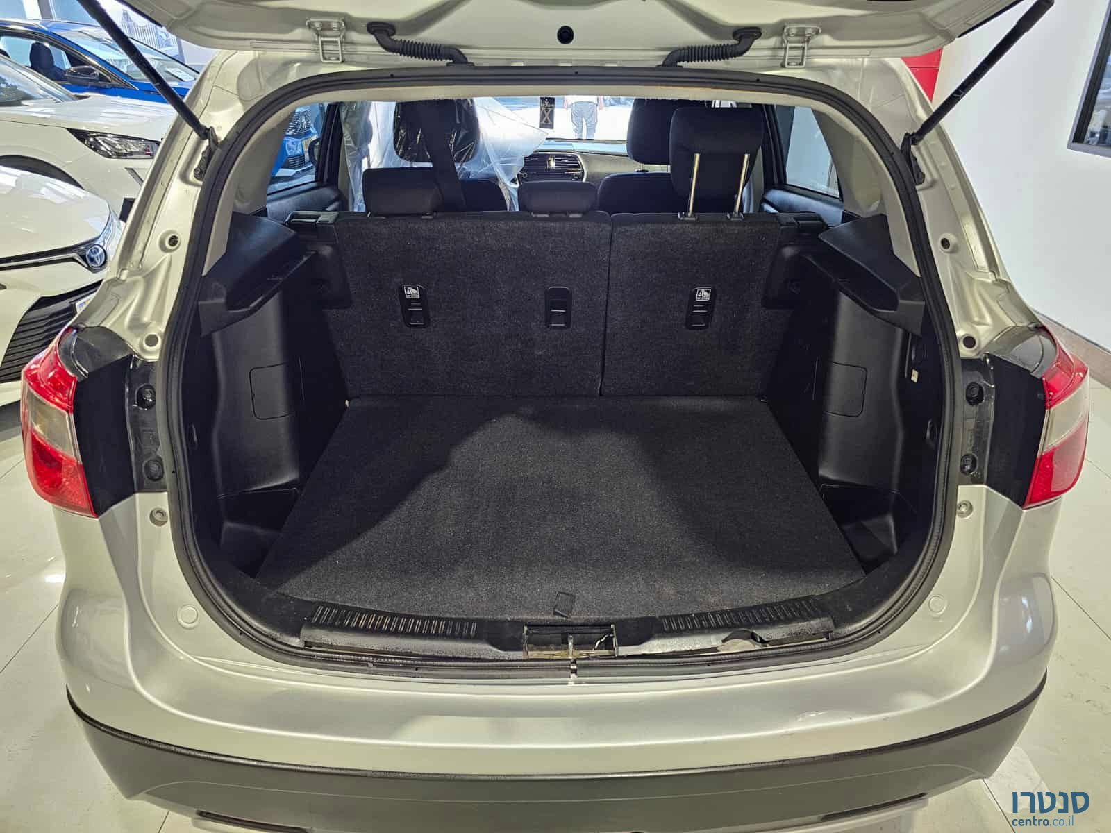 2021' Suzuki SX4 S-Cross photo #7