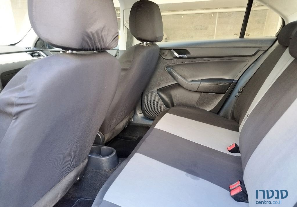 2017' Skoda Rapid סקודה ראפיד photo #5