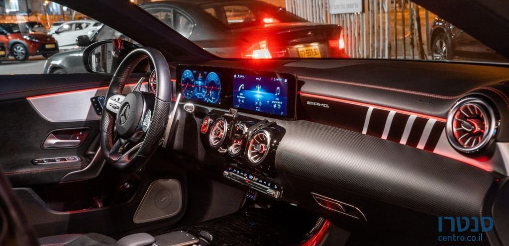 2022' Mercedes-Benz Cla מרצדס photo #1
