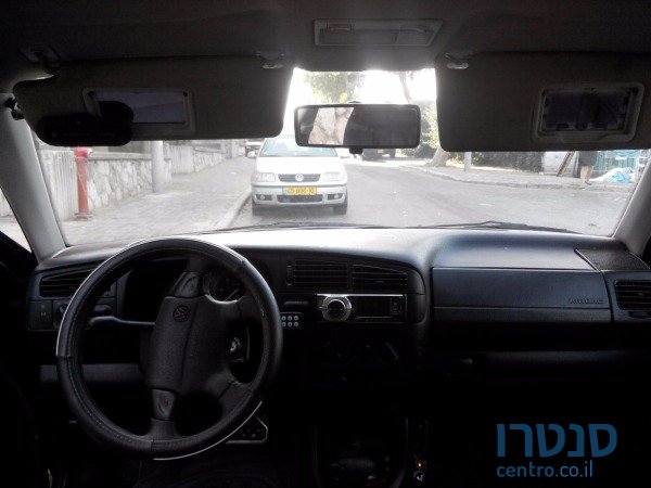 1998' Volkswagen Golf photo #4