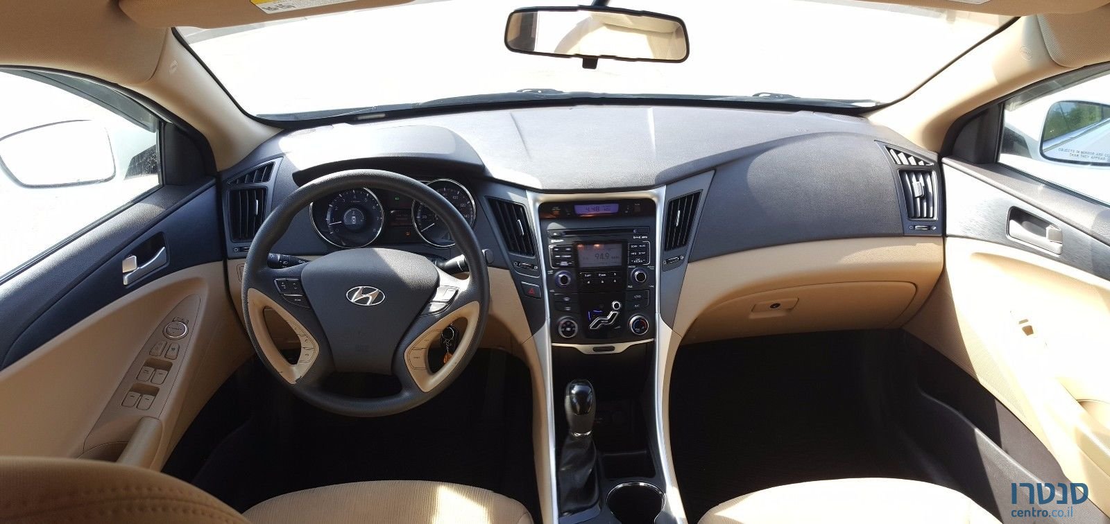 2011' Hyundai Sonata photo #5