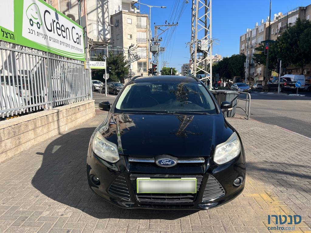 2013' Ford Focus photo #1