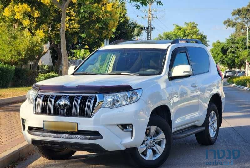 2022' Toyota Land Cruiser טויוטה לנד קרוזר photo #2