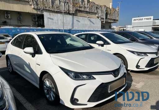 2019' Toyota Corolla טויוטה קורולה photo #2