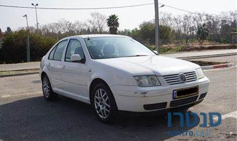 2001' Volkswagen Bora ‏1600 קומפורטליין photo #1