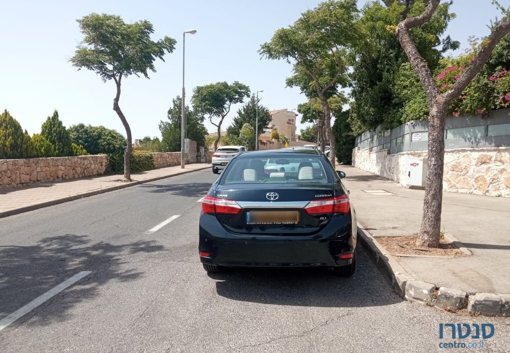 2016' Toyota Corolla טויוטה קורולה photo #4