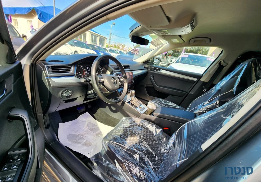 2021' Skoda Superb סקודה סופרב photo #6